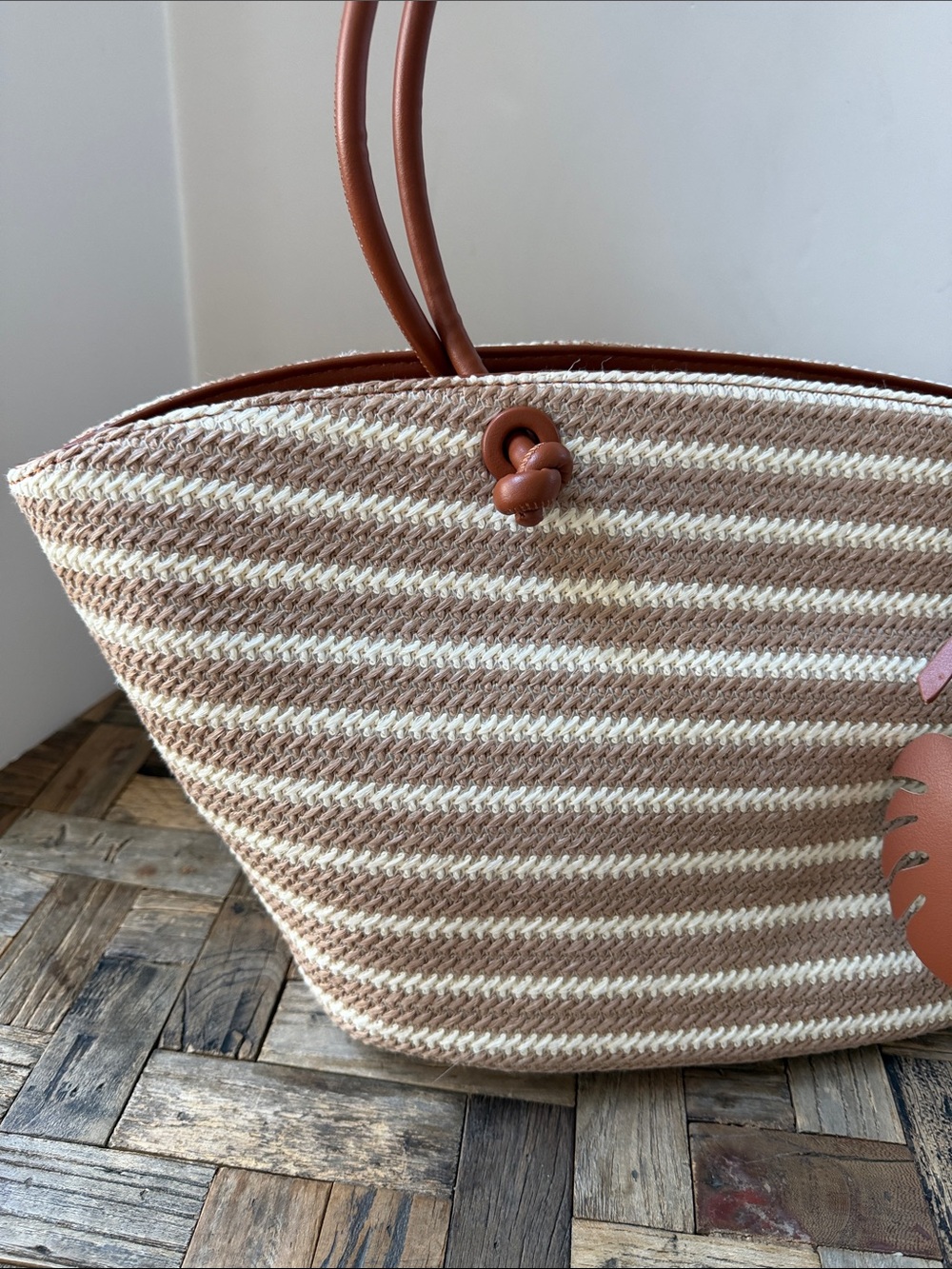 AOTA Anthropologie Jessica Raffia Tote Bag NWT - Picture 4 of 11